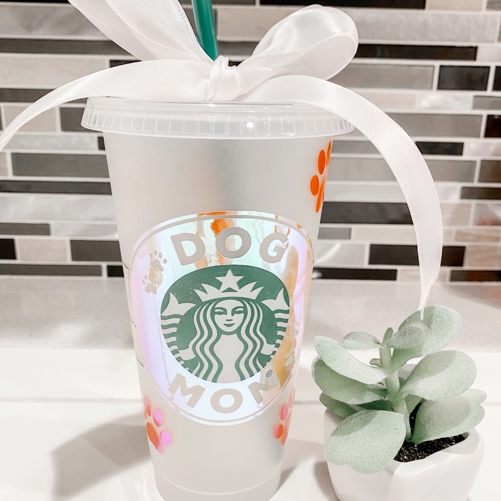 COPY - Dog mom Starbucks cups!